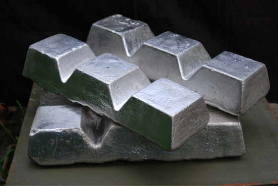 希土類が付いているMgZr Mgzr30のインゴット形のマグネシウムのマスター合金、不純物のマグネシウムのジルコニウムの(mgzr)の低い合金mgzr3