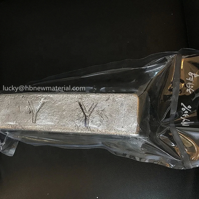 シルバー灰色固体マグネシウムアルミニウム合金 20〜30%