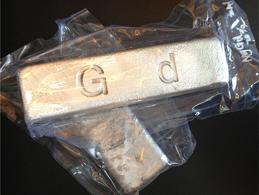 金属の特性を調節するMgGd10マグネシウムのガドリニウムの合金のインゴット