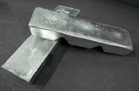 マグネシウムの合金の鋳造のためのMgLa30マグネシウムのランタンのマスターのマグネシウムのマスター合金の中間合金