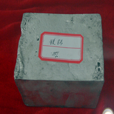 マグネシウムのカドミウムのマスター合金のインゴットCD 20% MgのバランスMgGd10 MgGd20 MgGd30