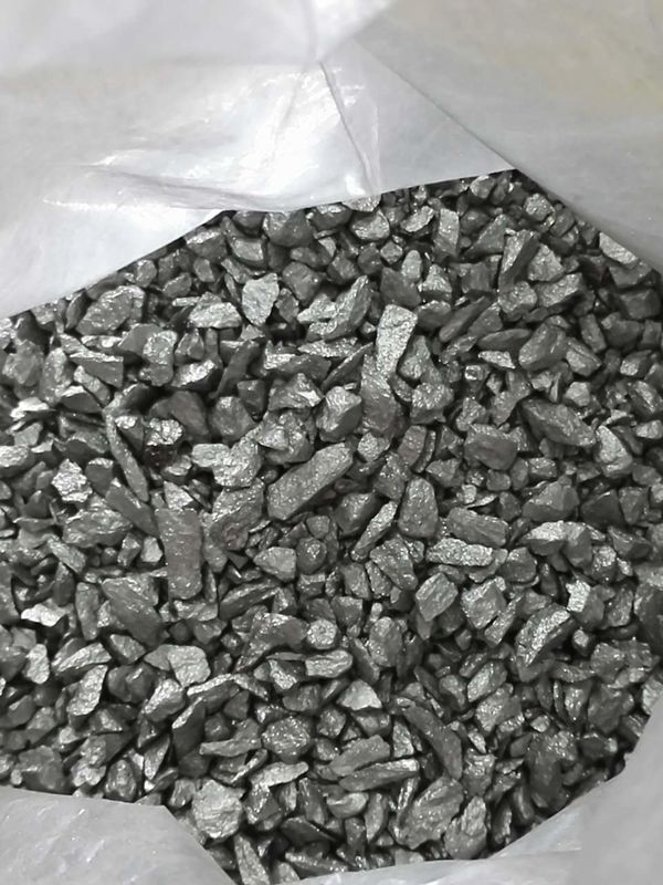 ISO 承認 AlW50% アルミマスター合金 W 50% と金属工学用のカスタマイズされたサイズ